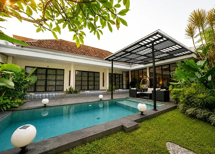 Casa Seraya Pererenan Villa